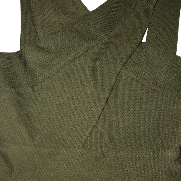 Charlotte Russe Peplum - Picture 2 of 5